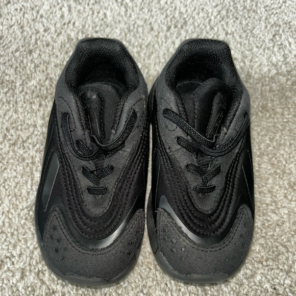 adidas Kids Black Sneakers - Picture 6 of 10